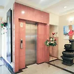 Super Oyo Capital O 175 K-60 Residence